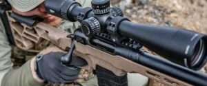 What magnification do you need for the typical use of a rifle scope for 200 yards?