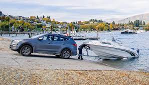 Can a corolla tow a boat?