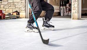 Does synthetic ice ruin blades?