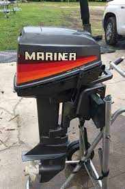 What is the weight of an 8hp Mercury outboard motor?