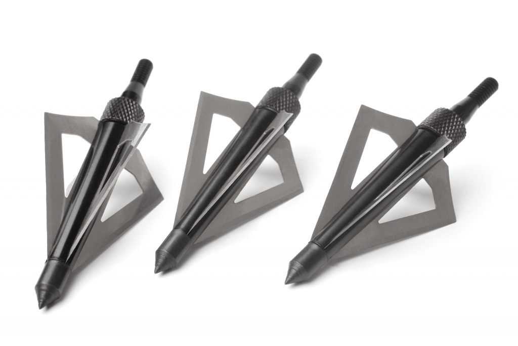 What should be used to screw on broadhead arrows? - Outdoor Discovery